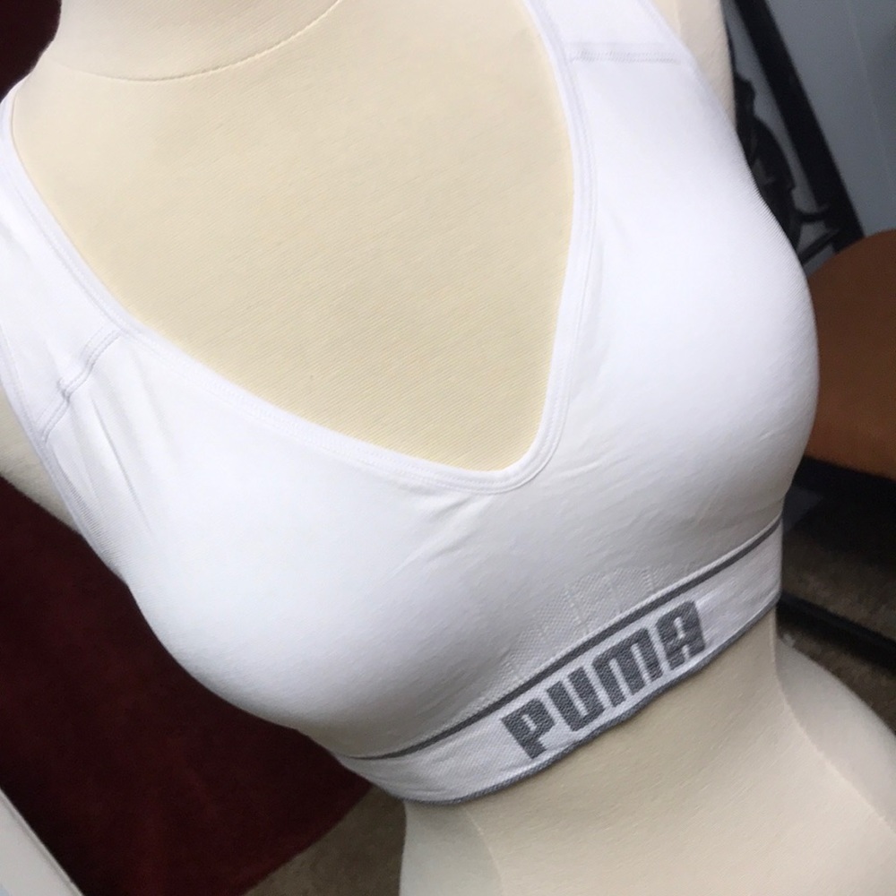 Puma sports Bra NWOT